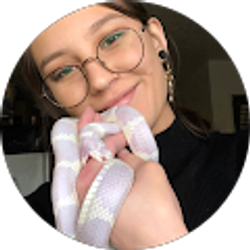 Profile photo of Rae Jalee