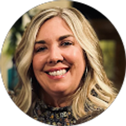 Profile photo of Tara Olson