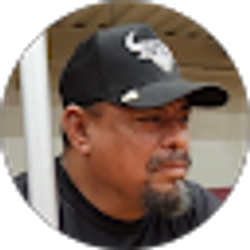 Profile photo of Jose Flores