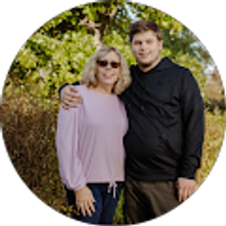 Profile photo of Tari Metz