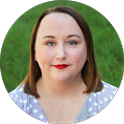 Profile photo of Jennifer Tannen