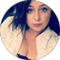Profile photo of Arianna Bodnar