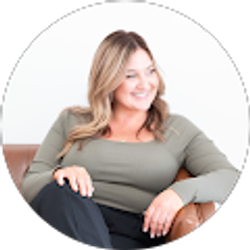 Profile photo of Tara Sund