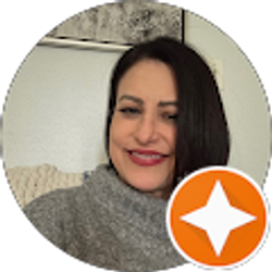 Profile photo of Shellie Tingle