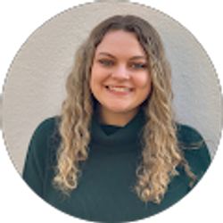 Profile photo of Caitlin Giesige