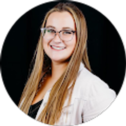 Profile photo of Hannah Mrazek