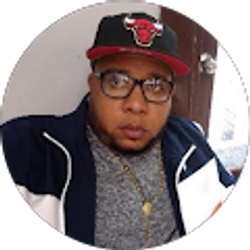 Profile photo of Santiago Gil