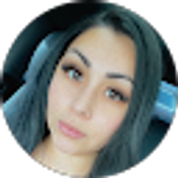 Profile photo of Roxie Yanez