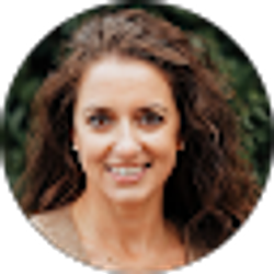 Profile photo of Lisa Mabe