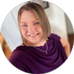 Profile photo of Michelle Abell