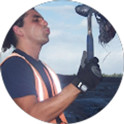 Profile photo of Derek Salinas