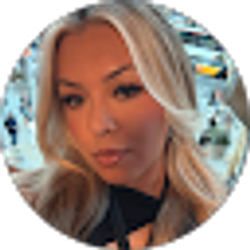 Profile photo of Michelle Mondragón