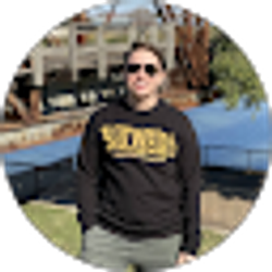 Profile photo of Darrian Decuir