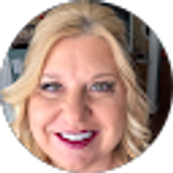 Profile photo of Joy Deckard