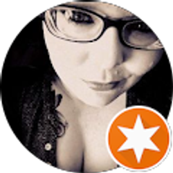 Profile photo of Holly McGown