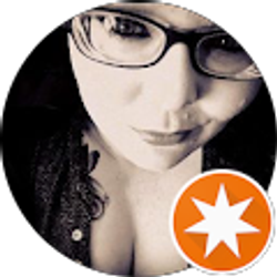 Profile photo of Holly McGown