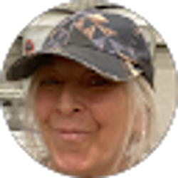 Profile photo of Julie Paschall