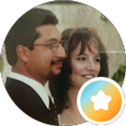 Profile photo of Jenny Flores