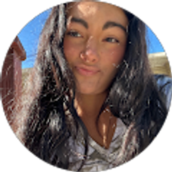 Profile photo of alexandra