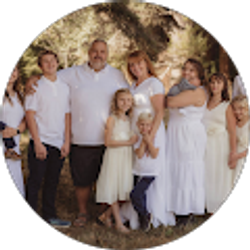 Profile photo of Sarah Weltsch