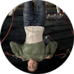 Profile photo of Lily Thomas