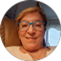 Profile photo of Denise Bellini