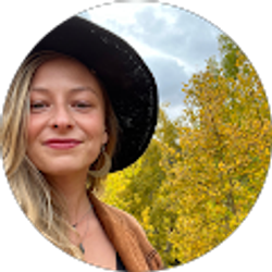 Profile photo of Sophie Poppele