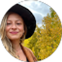 Profile photo of Sophie Poppele