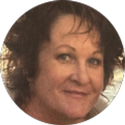 Profile photo of Kirsty Lebovitz