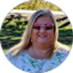 Profile photo of Victoria Peterson