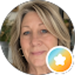 Profile photo of Lorna Yankee