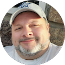 Profile photo of Leeroy Carrion