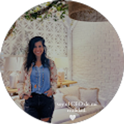 Profile photo of Eliana Ferraz