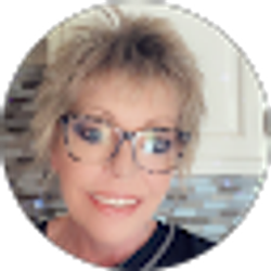 Profile photo of debbie smith