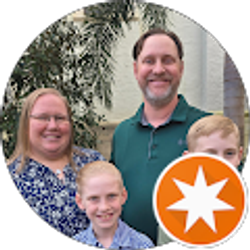 Profile photo of Dustin Peterson