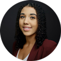 Profile photo of Courtney Thomas