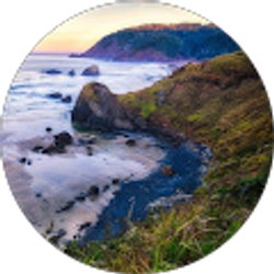 Profile photo of Luke Erlandson