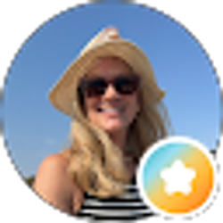 Profile photo of Jennifer Foster
