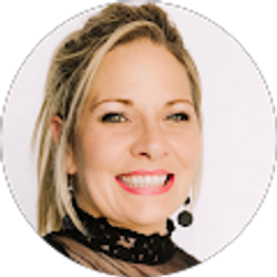 Profile photo of Nicole Leydet