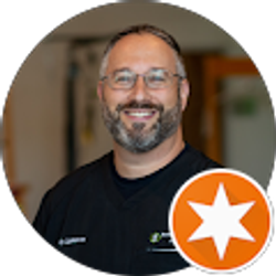 Profile photo of Douglas Lightstone