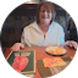 Profile photo of Deb Kingery