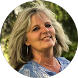 Profile photo of Barb Maxey