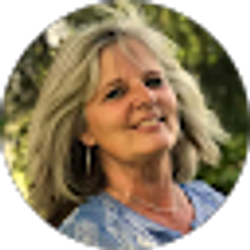 Profile photo of Barb Maxey