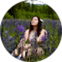Profile photo of Zoe Vasquez