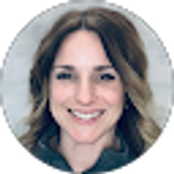 Profile photo of Jennifer Vallach