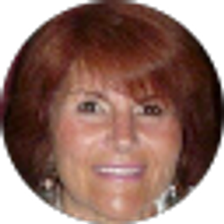 Profile photo of Karen Albanese
