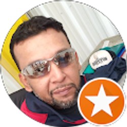 Profile photo of Jesse Flores