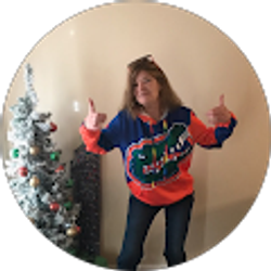 Profile photo of Tina Davis