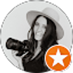 Profile photo of Jessica Luann