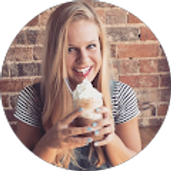 Profile photo of Ashlyn Vecrumba